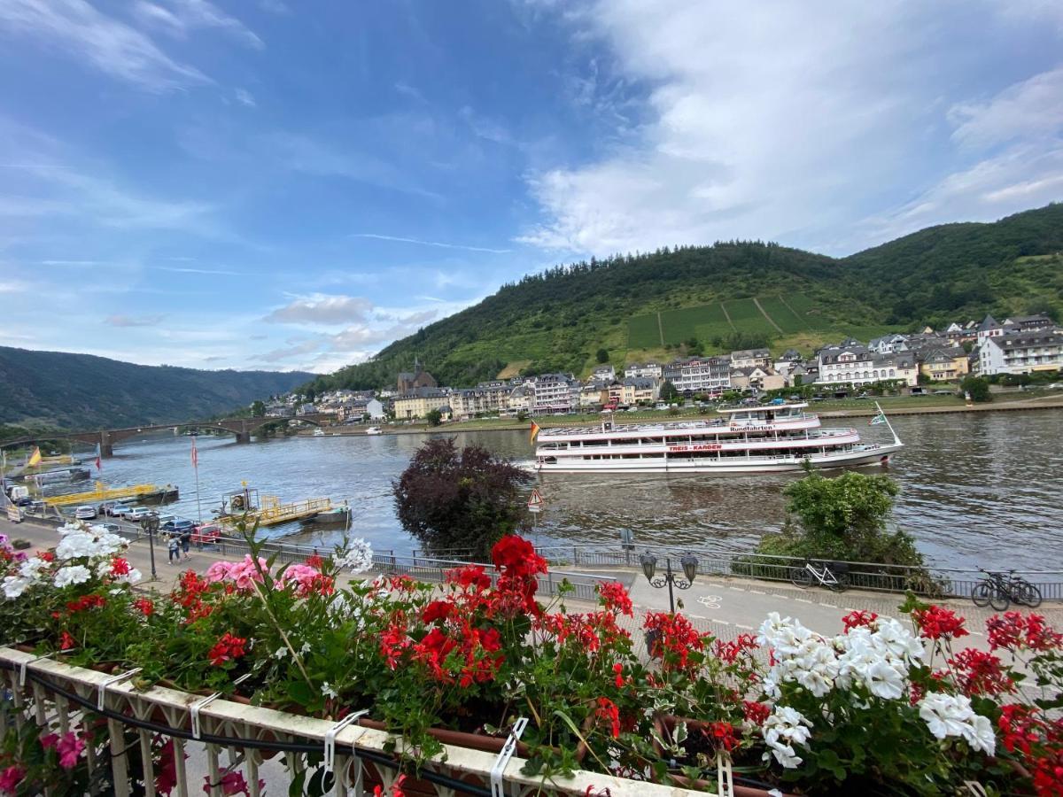 Holiday Apartment Mit Moselblick Im Moselhaus コッヘム エクステリア 写真